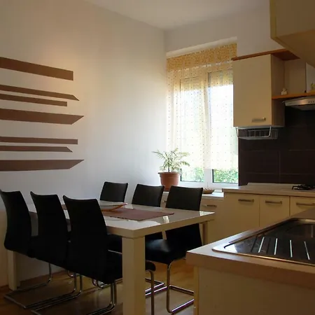 Appartamento Apartman Three Queens Rab Town